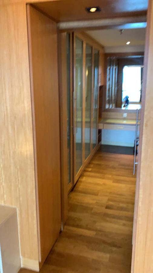 Al Sadirgroup At Time Sqaure Apartment Kuala Lumpur Luaran gambar