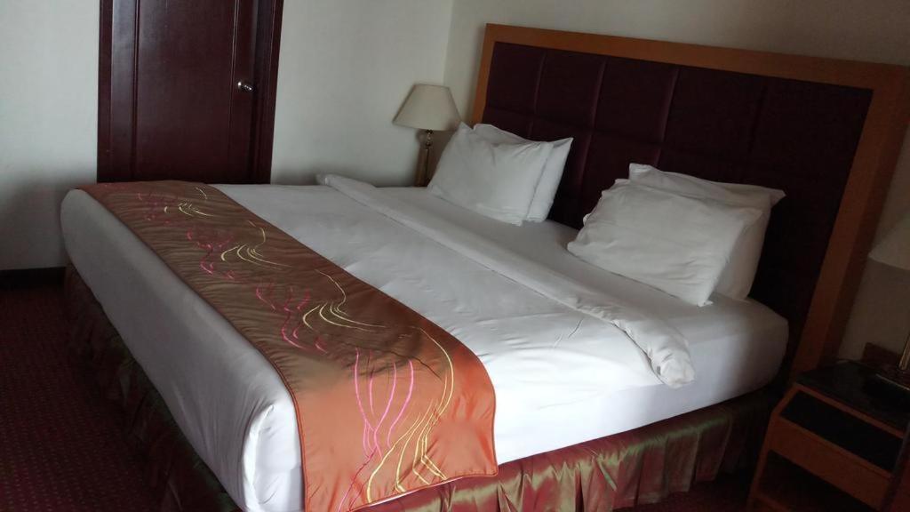 Al Sadirgroup At Time Sqaure Apartment Kuala Lumpur Luaran gambar