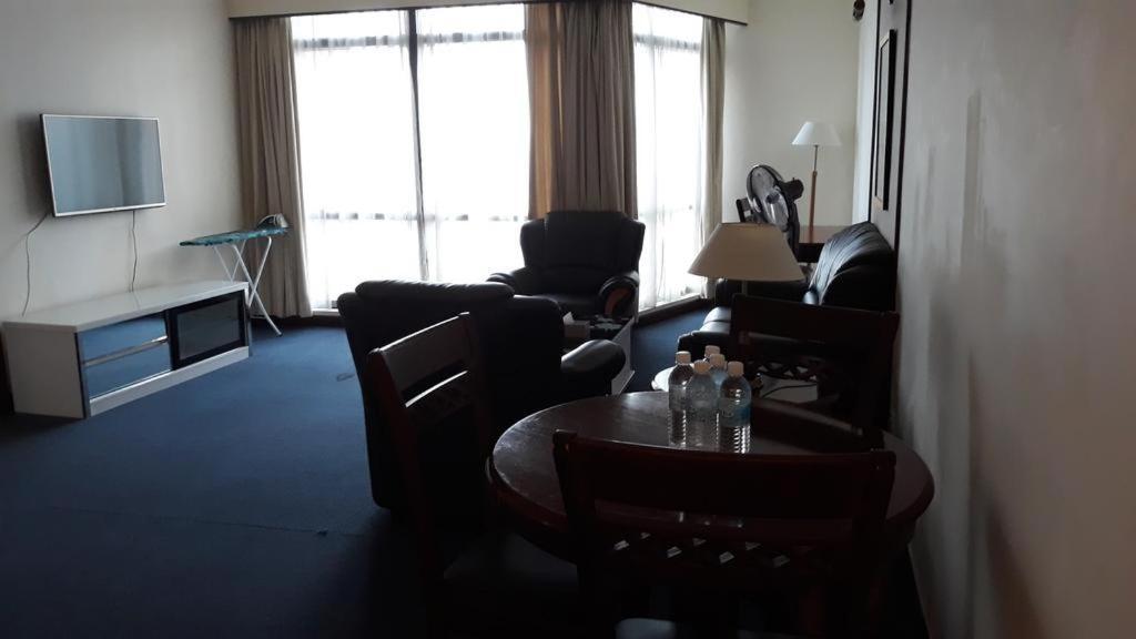 Al Sadirgroup At Time Sqaure Apartment Kuala Lumpur Luaran gambar